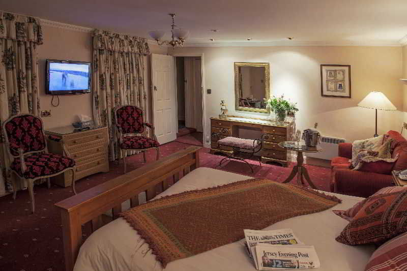 Stafford Hotel Saint Helier Bagian luar foto