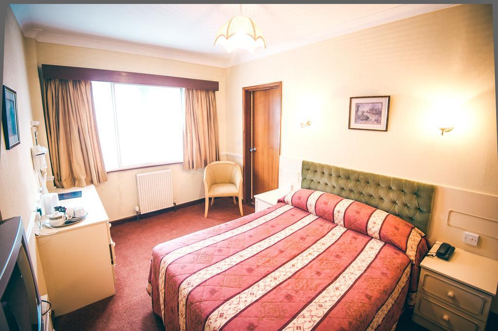 Stafford Hotel Saint Helier Bagian luar foto